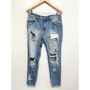 BDG Boyfriend Jeans Slim Size 26W Blue Distressed‎ Style